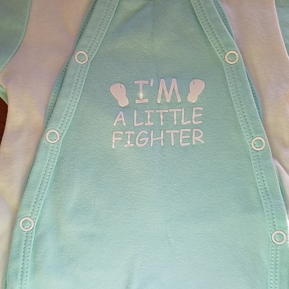 NWT:Super adorable little fighter matching set - Picture 2 of 4